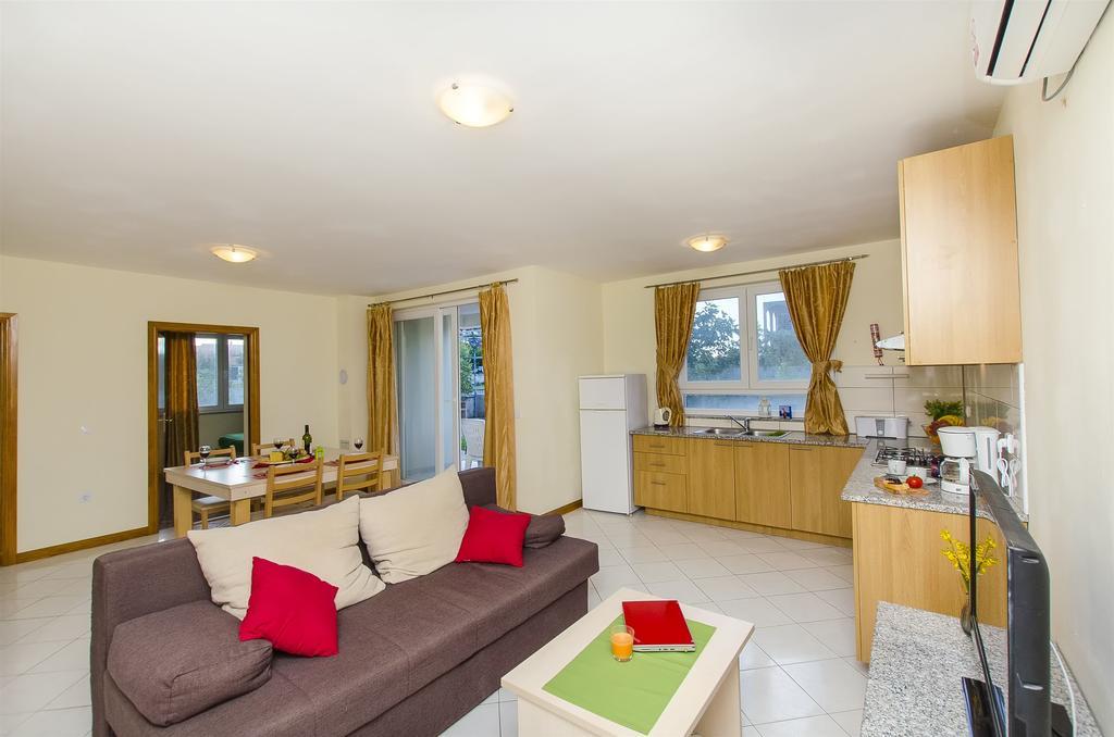 Apartments Glavan Privlaka  Værelse billede